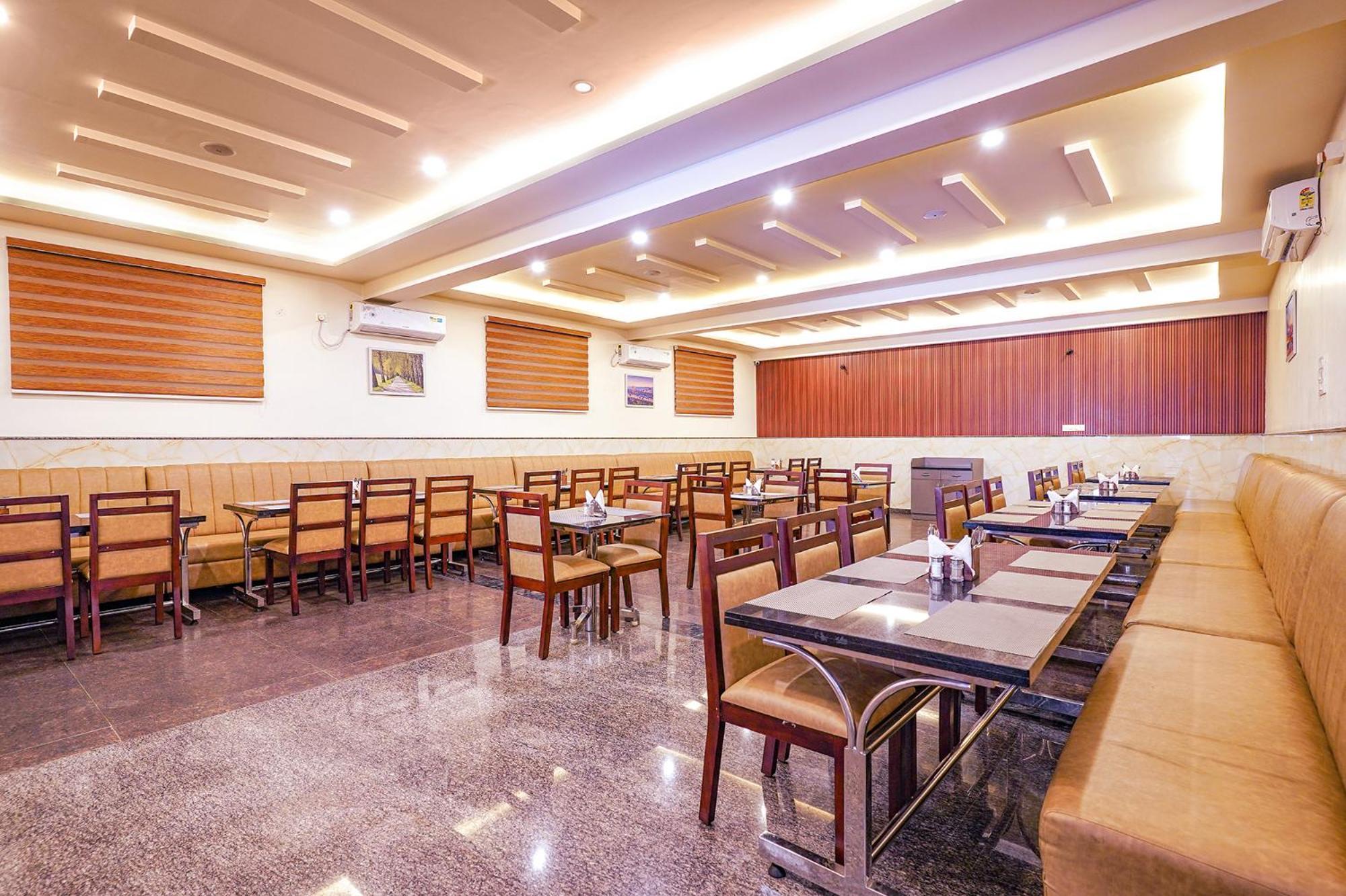 Fabhotel Prime Mayuri Residency Bangalore Exterior photo