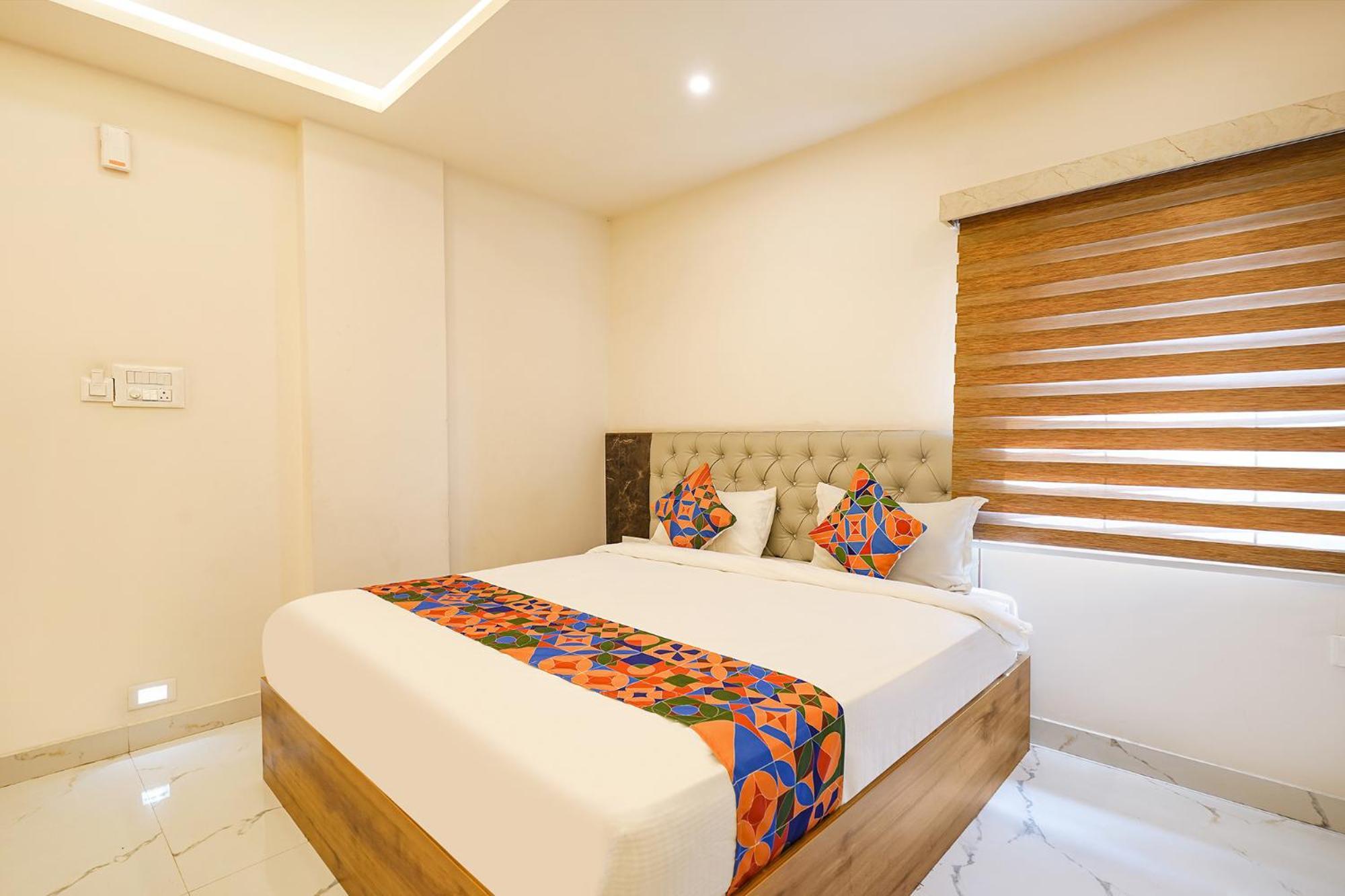 Fabhotel Prime Mayuri Residency Bangalore Exterior photo